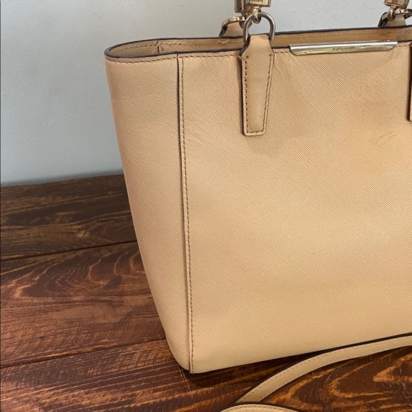 Coach Tan Leather Tote Bag - Picture 3 of 16